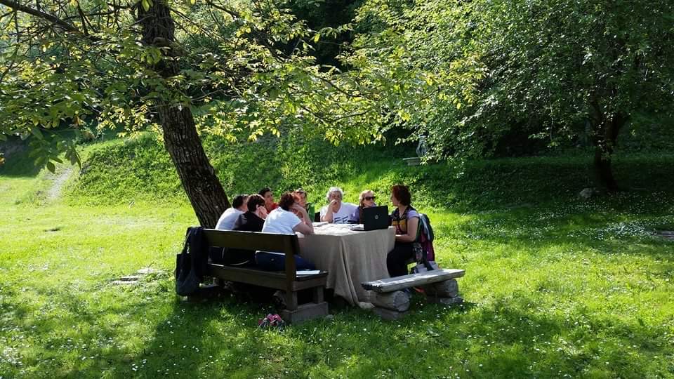 una scuola senza aule-scuola italiana cantastorie